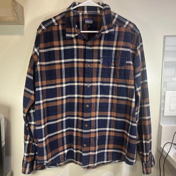 Patagonia Mens Medium Fjord Flannel Long Sleeve Button Up Shirt Check Plaid Blue - Picture 1 of 5